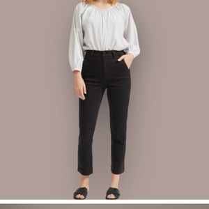 Everlane The Slim Leg Crop Pant in Washed Black